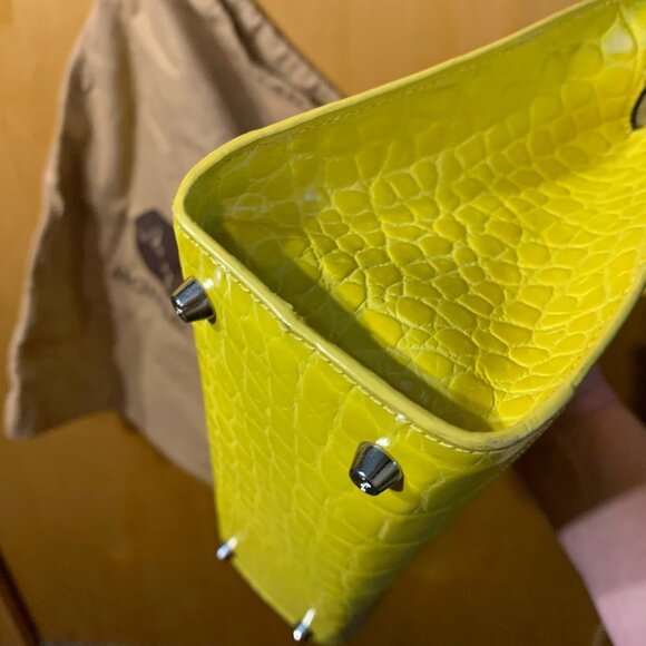 Vintage Monsac Bright Yellow crocodile embossed Handbag EUC - Picture 6 of 11